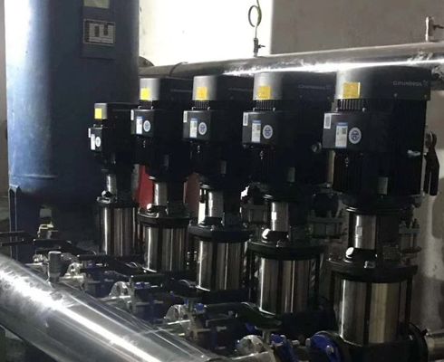 變頻恒壓供水設(shè)備如何解決學(xué)校二次供水問(wèn)題？